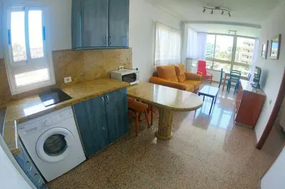 Una cocina o zona de cocina en Céntrico Tinache by CASAS COCODRILO