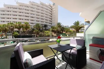 Zona de estar de Luxury apt 1 MINUTE from the Beach of the Dunes