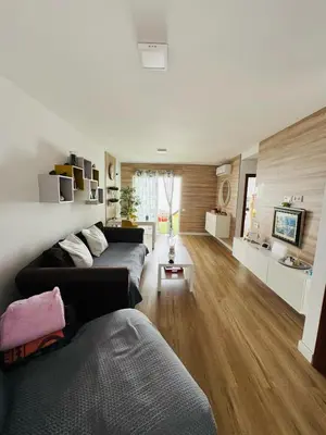 Una televisión o centro de entretenimiento en Habitación Privada May