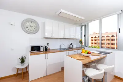 Una cocina o zona de cocina en Yumbo Teror Two Bedroom Apartment