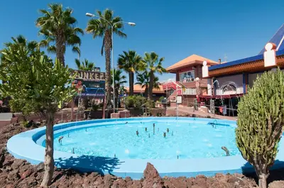 Piscina en o cerca de Tanife 301 by VillaGranCanaria