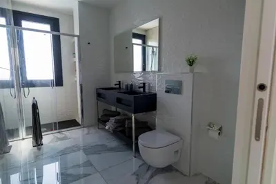 Un baño de Blue Horizon Resort by Monte Leon