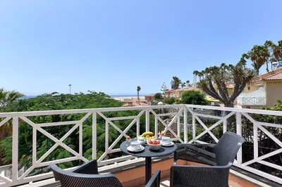 Un balcón o terraza de Chalet Santa Ana 15 by VillaGranCanaria