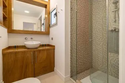 Un baño de Canteras Beach Apartment