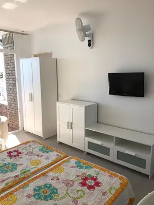 Una televisión o centro de entretenimiento en Canalex
