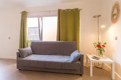 Plano de New and Cute Studio close to the beach.