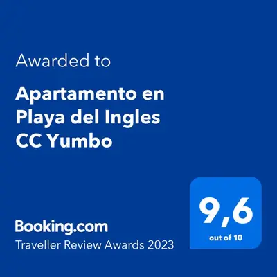 Certificado, premio, señal o documento que está expuesto en Apartamento en Playa del Ingles CC Yumbo