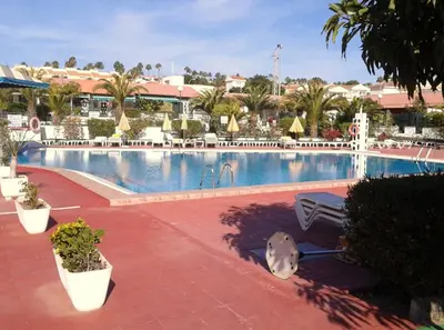 Piscina en o cerca de Los Robles Verdes