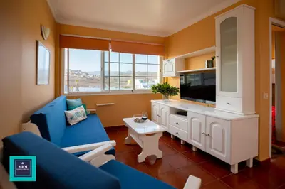 Una televisión o centro de entretenimiento en Inés Apartment, Montaña La Data