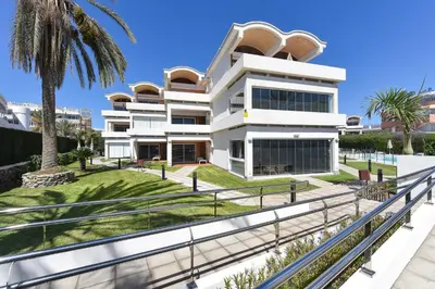 Edificio en el que se encuentra el apartamento