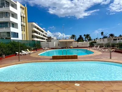 Piscina en o cerca de Bungalow Los Guayres - Playa del Inglés