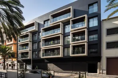 Edificio en el que se encuentra el apartamento