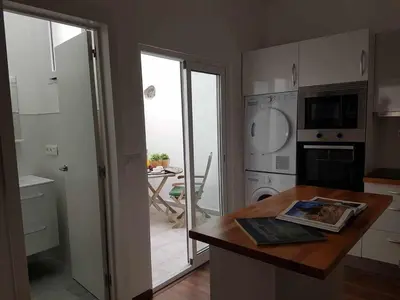 Una cocina o zona de cocina en Playa Canteras suites