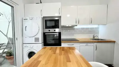 Una cocina o zona de cocina en Playa Canteras suites