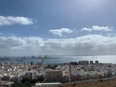 Paisaje cerca de este apartahotel