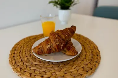 Comida en o cerca de este apartamento