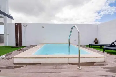 Piscina en o cerca de Villa Adrián
