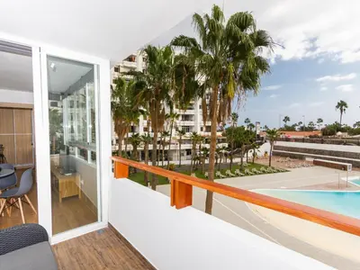 Piscina en o cerca de Cozy Holiday Home in Playa del Inglés