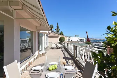 Un balcón o terraza de Chalet Santa Ana 19 by VillaGranCanaria