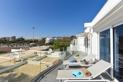 Un balcón o terraza de Apartment Nueva Suecia CR715 by VillaGranCanaria