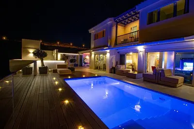Piscina en o cerca de Luxury Villa Morelli with seaview & heated pool