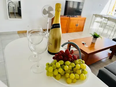 Bebidas en Top view central spacious apartment