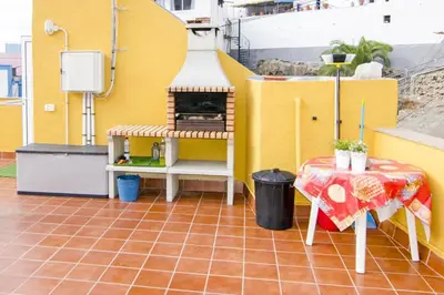 Plano de Charming Apartment in Puerto de Mogán - 80m², Mountain/Sea View