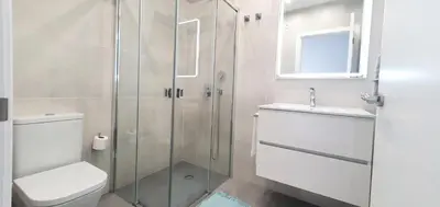 Un baño de HD Mogán Canal Apartments