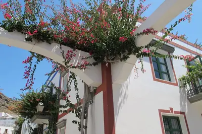 Edificio en el que se encuentra el apartamento