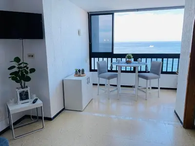 Un balcón o terraza de Beach Apartment 9