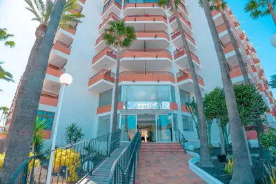 Edificio en el que se encuentra el apartamento