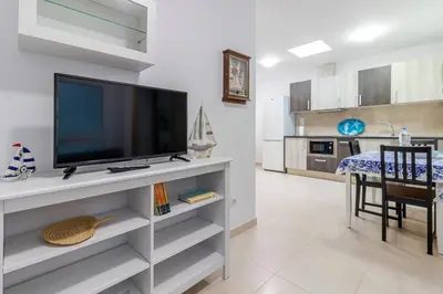 Una cocina o zona de cocina en Arinaga Playa 3