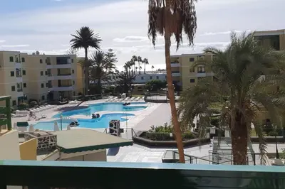 Piscina en o cerca de Las olas apartment