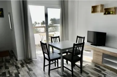 Una televisión o centro de entretenimiento en Nueva Europa apartamentos