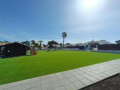 Plano de Sunny bungalow with garden #1