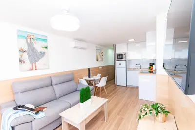 Una cocina o zona de cocina en Wonderful beach holiday home in playa del ingles