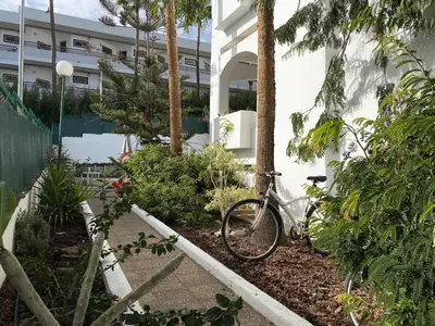 Montar en bicicleta en Lovely Peaceful Home By CanariasGetaway o alrededores