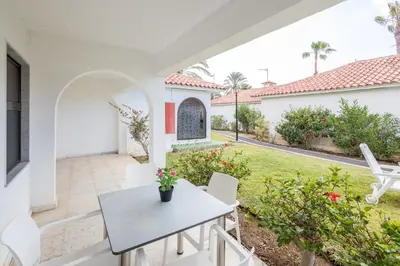 Jardín al aire libre en GuestReady - Sun Club 254 C