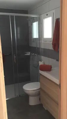 Un baño de Alsol Los Leones Bungalows - Adults Only