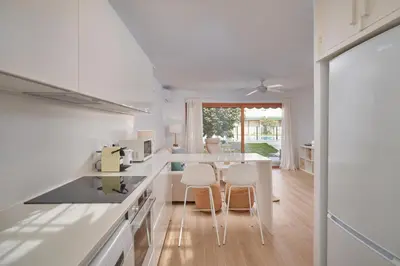 Una cocina o zona de cocina en Timon Suites San Agustin