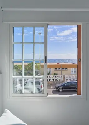 Un balcón o terraza de Timon Suites San Agustin