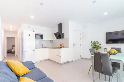 Una cocina o zona de cocina en Modern Flat Las Canteras