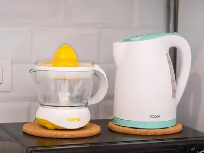 Utensilios para hacer té y café en Apartamento Maspalomas Duna Flor Verde