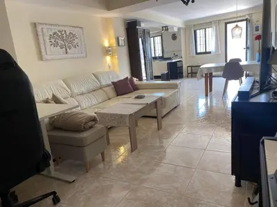 Zona de estar de Big 2 bedrom in Arguineguin, Loma dos