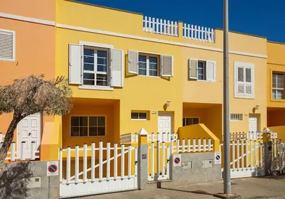 Edificio en el que se encuentra el apartamento