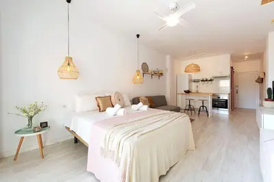 Cama o camas de una habitación en Ca'Rosa - See the Sea Las Canteras Beach