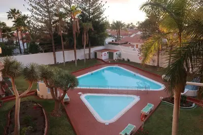 Piscina en o cerca de Sunny Suite Tanife by Yumbo