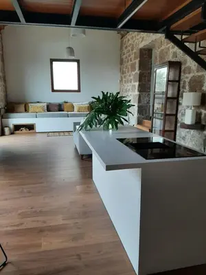 Una televisión o centro de entretenimiento en Finca La Suerte Grande