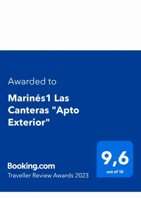Certificado, premio, señal o documento que está expuesto en Marines 1