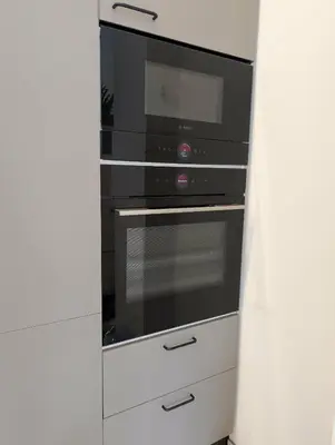 Una cocina o zona de cocina en BIG sun terrace renovated 2-bedroom luxury duplex